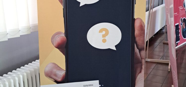 Aktuelle Ausstellung: „Dein Smartphone – eine Rohstoffkatastrophe?!“ Aktuelle Ausstellung: „Dein Smartphone – eine Rohstoffkatastrophe?!“